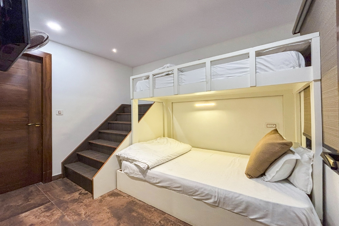 Family Suite - With Bunk Bed